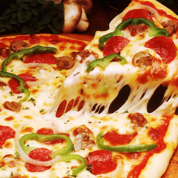 Margherita Pizza (Cheese & Tomato)